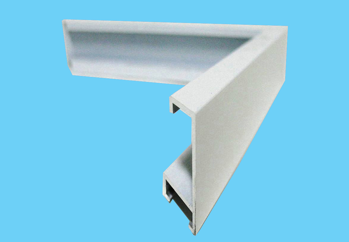 N-117-52: 7/16" Wide Bright White, Flat Face Painted Metal Frame (13/16" Rabbet Channel)